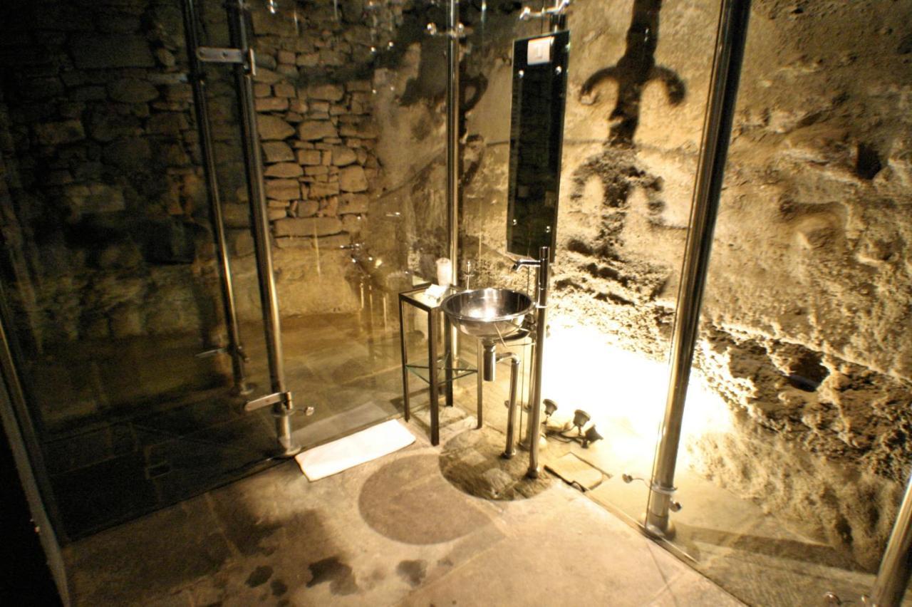 Le Case Della Saracca Monforte dʼAlba Exteriör bild